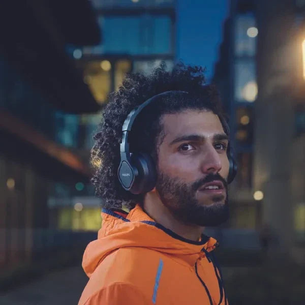 Philips A4216BK/00 On-Ear Sports Headphones Wireless (35 Hours Play Time